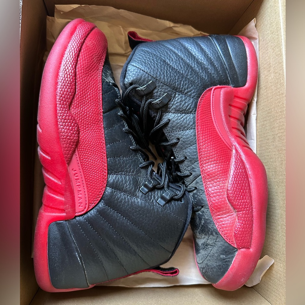 Air Jordan Retro 12